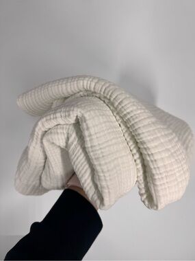 Parachute Linens 100% cotton white waffle Euro sham cover x 2